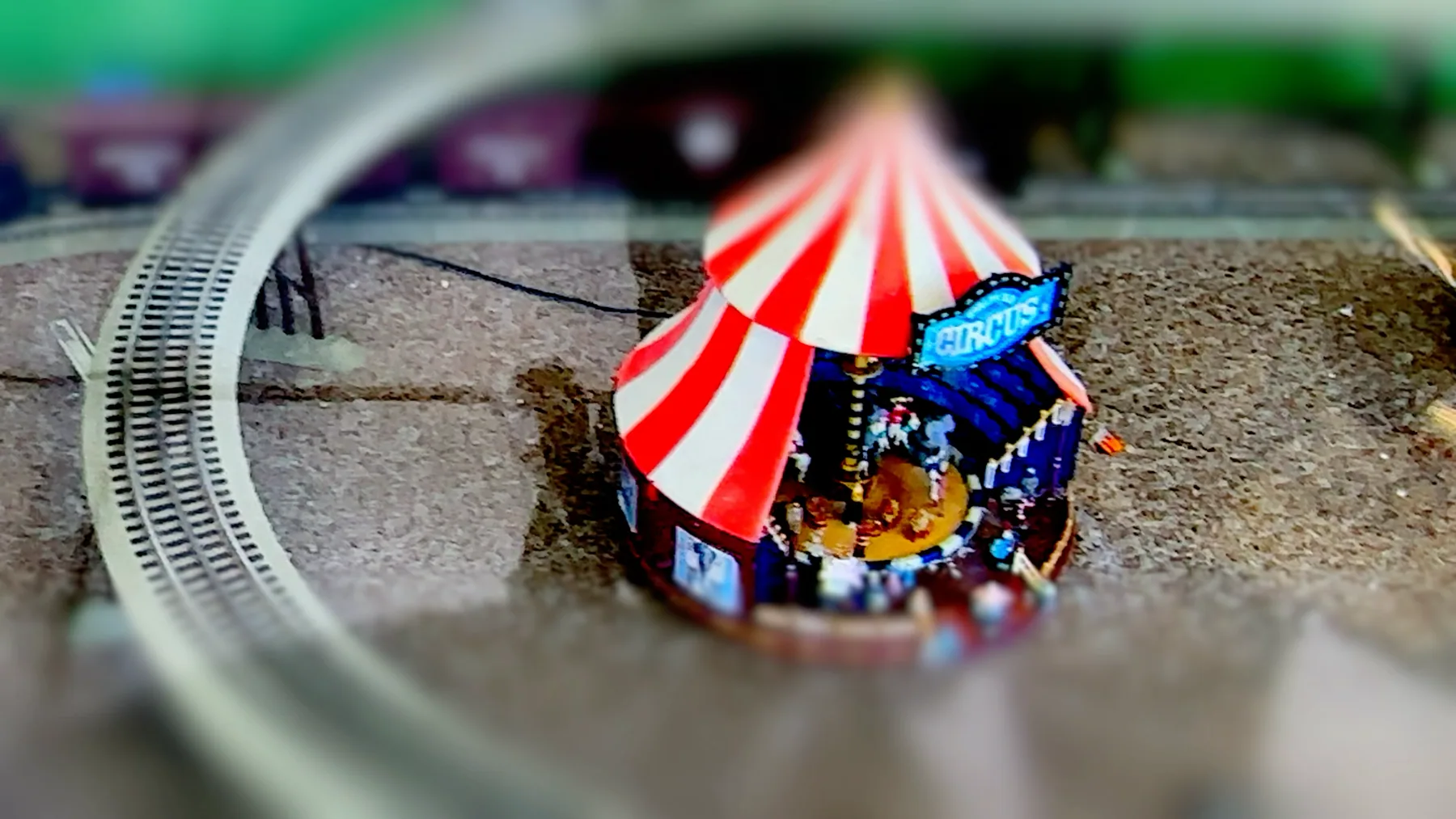 TimeLapsed tilt-shift train example 4